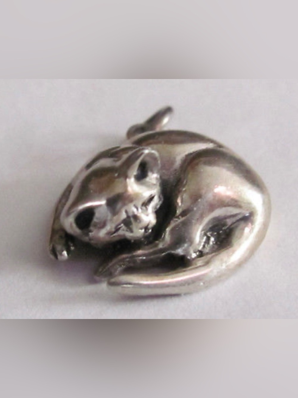 925 STERLING SILVER JEZ/JEZLAINE SLEEPING KITTY CAT, FELINE KITTEN VINTAGE CHARM - Picture 9 of 11